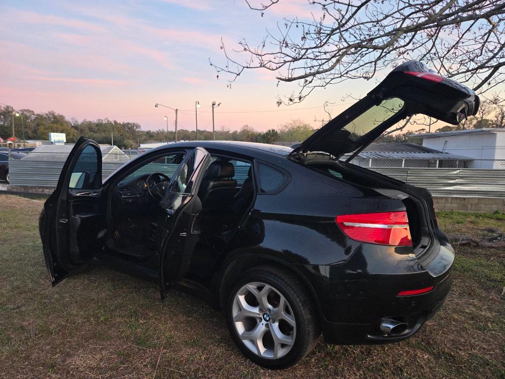 2012 BMW X6 - $12,500