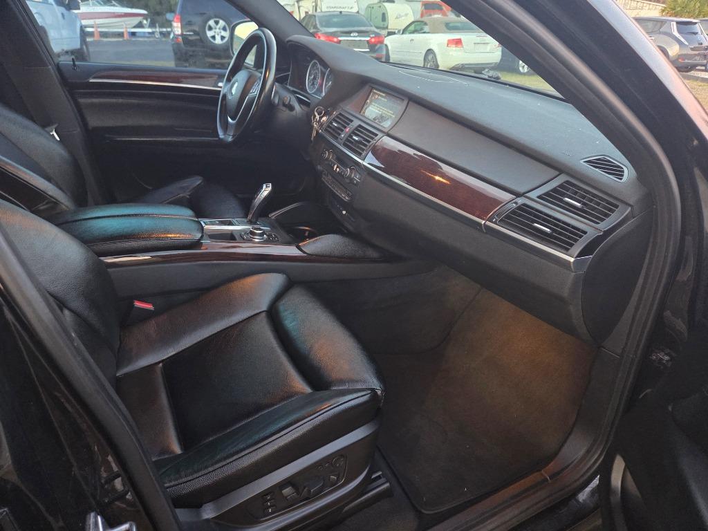2012 BMW X6 - $12,500