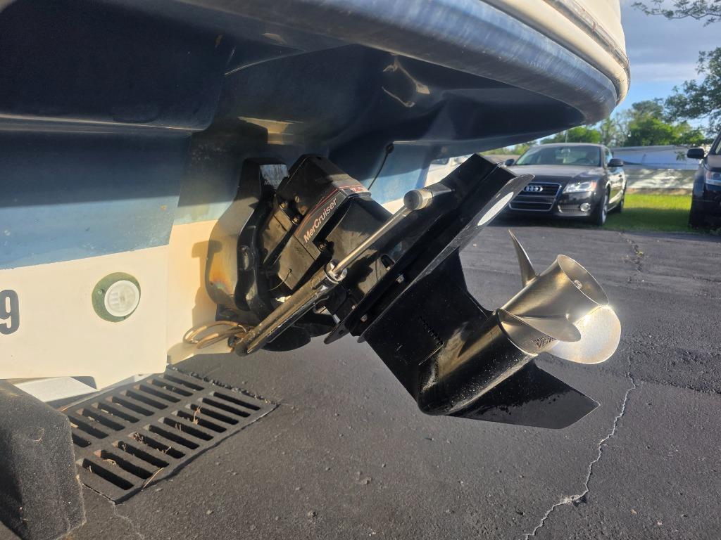2007 SEA RAY 200 Sundeck - $12,500