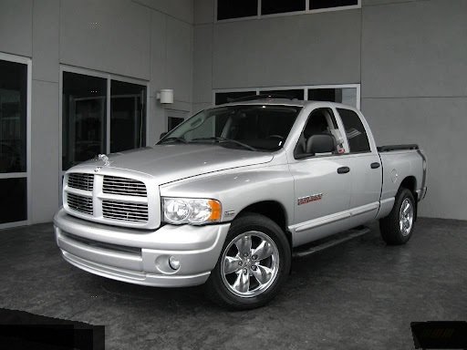 2005 Dodge RAM 1500 - $9,500