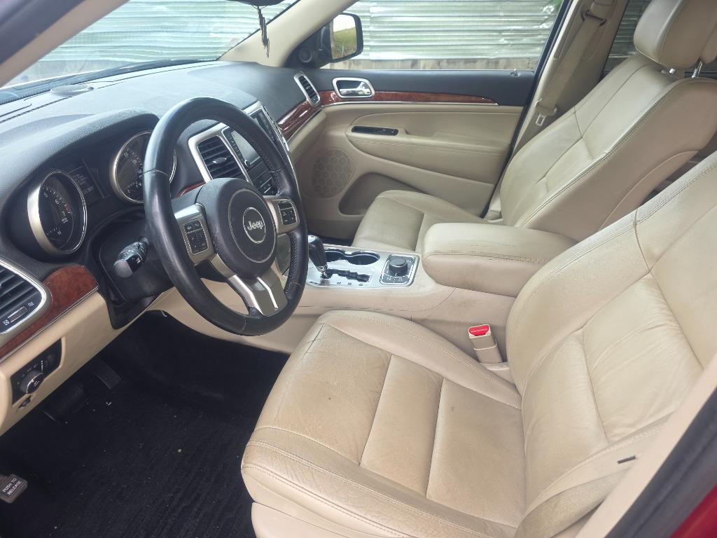 2013 Jeep Cherokee - $9,500