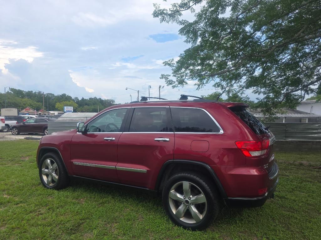 2013 Jeep Cherokee - $9,500