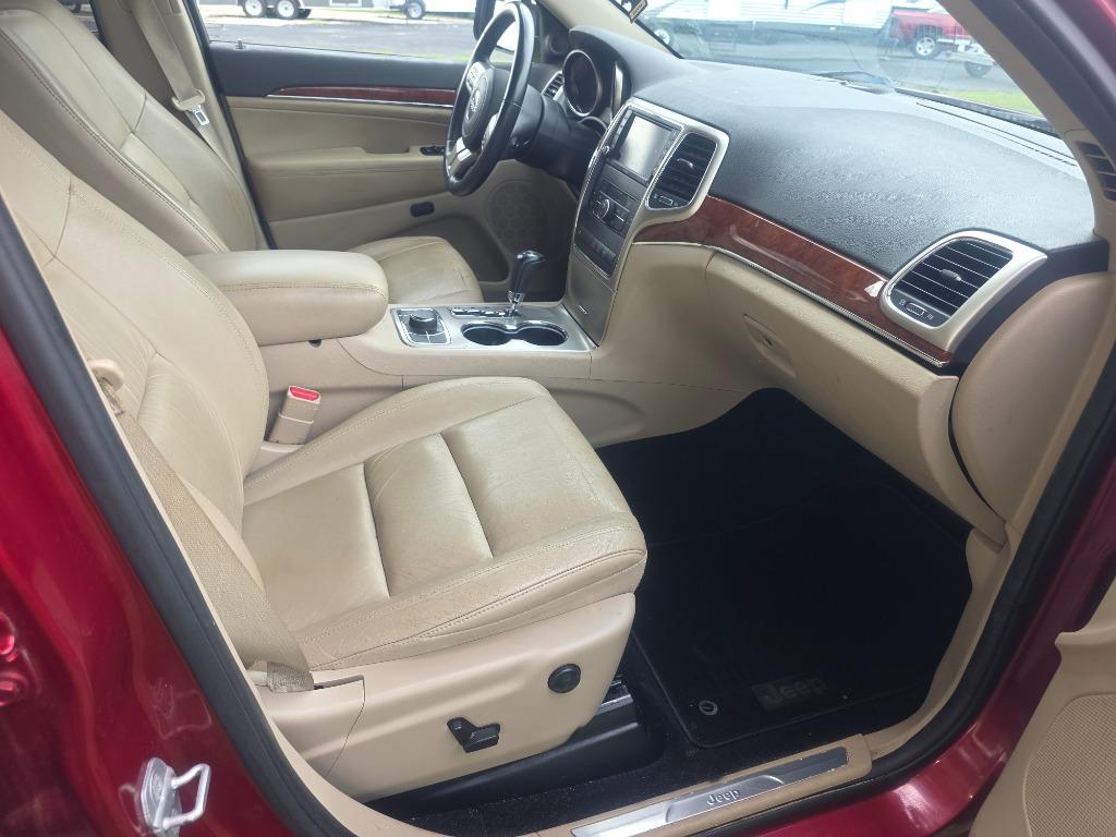 2013 Jeep Cherokee - $9,500