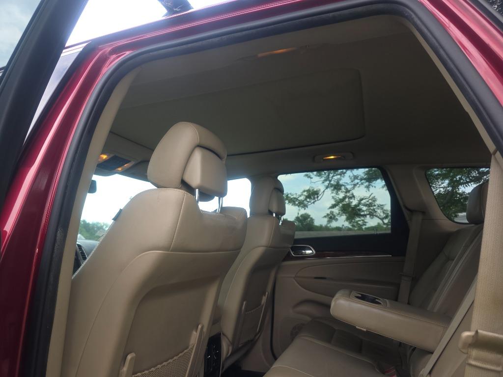 2013 Jeep Cherokee - $9,500