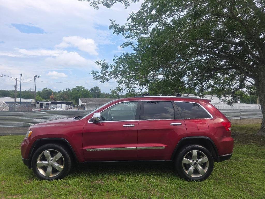 2013 Jeep Cherokee - $9,500