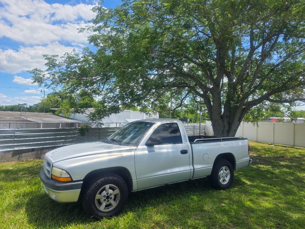 2001 Dodge Dakota - $4,500