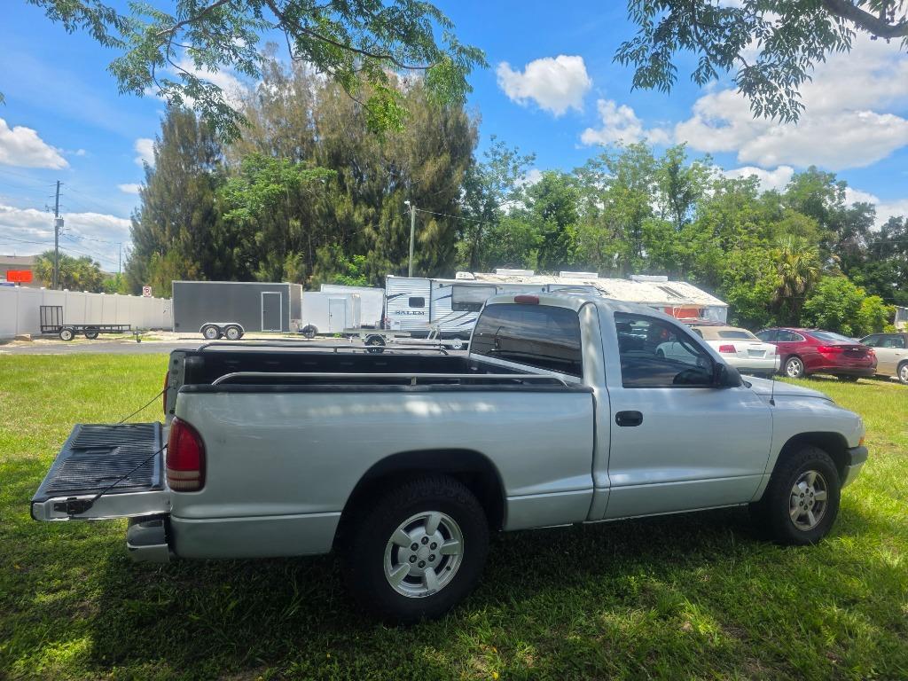 2001 Dodge Dakota - $4,500