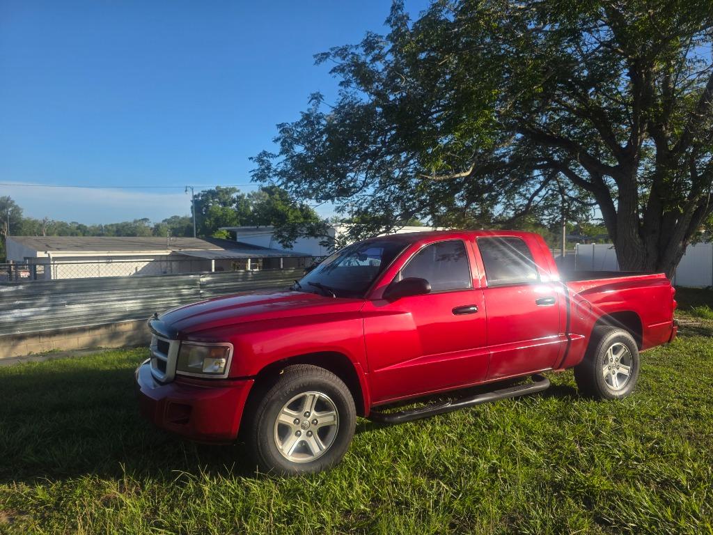 2010 Dodge Dakota - $12,500