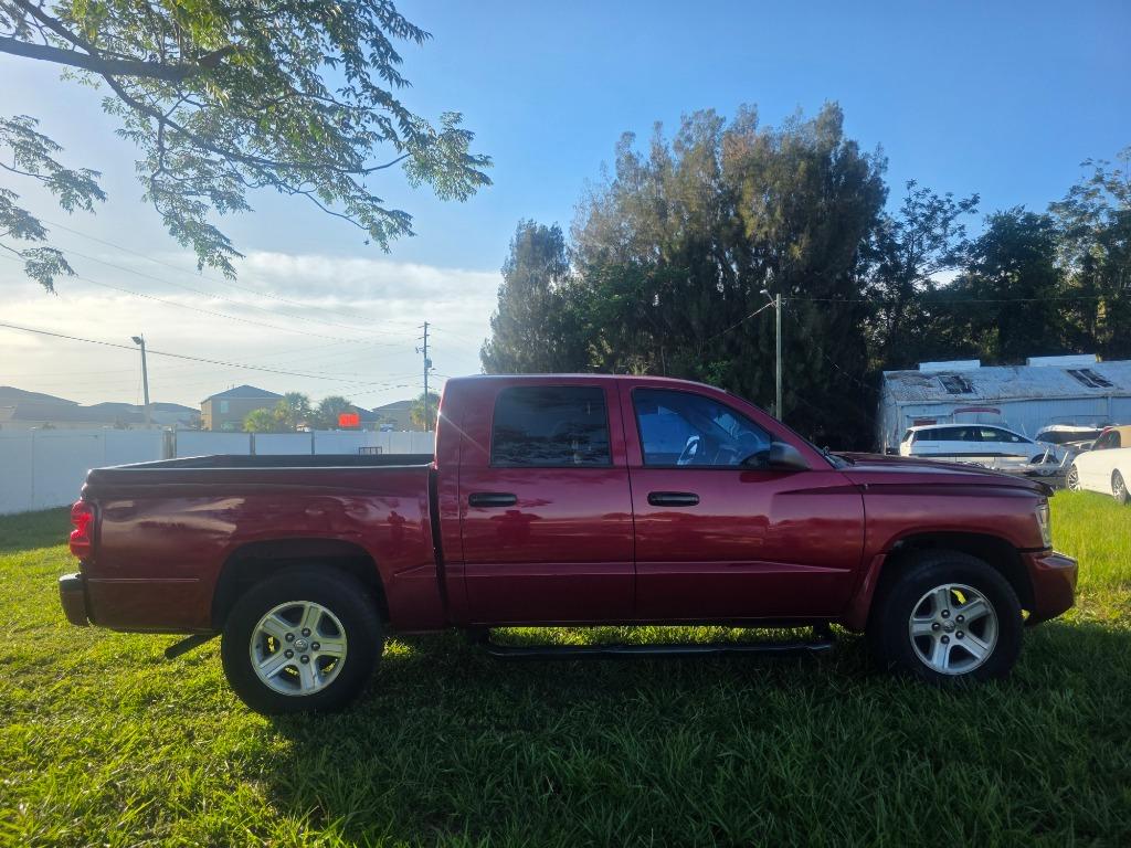 2010 Dodge Dakota - $12,500