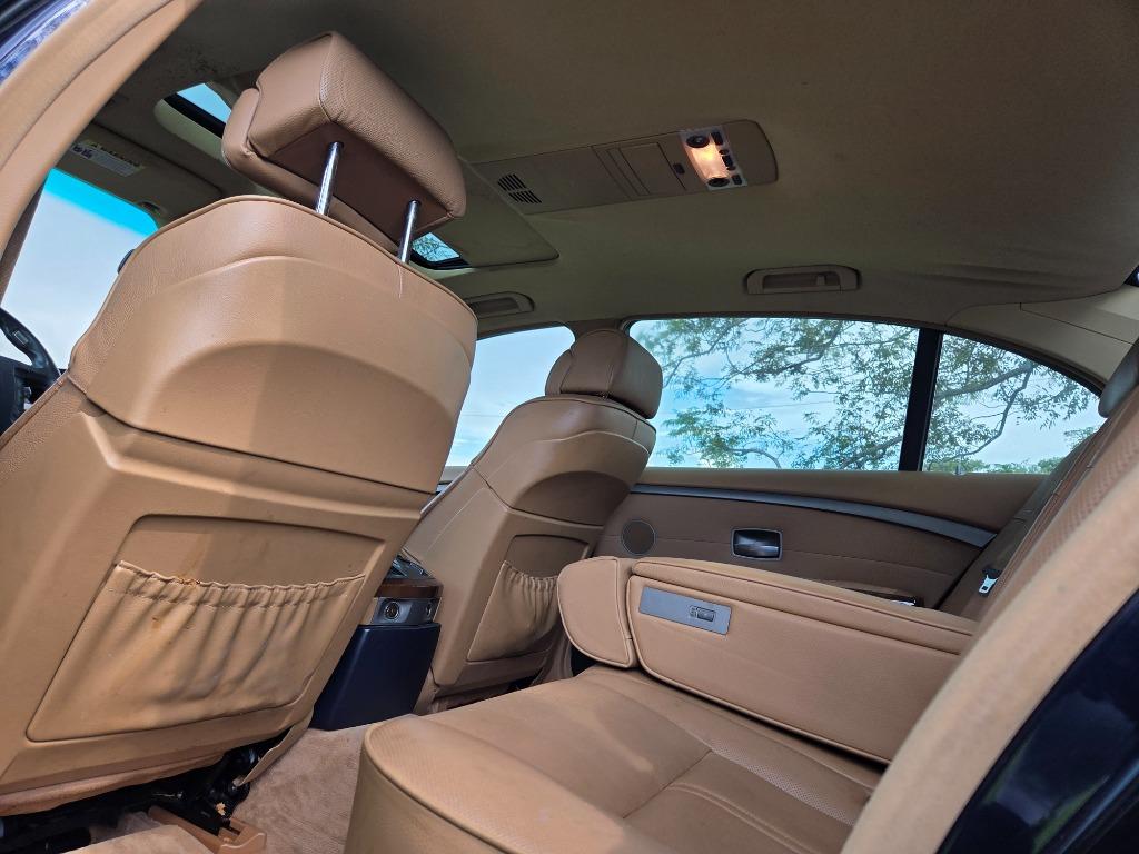 2005 BMW 7 Series - $9,500