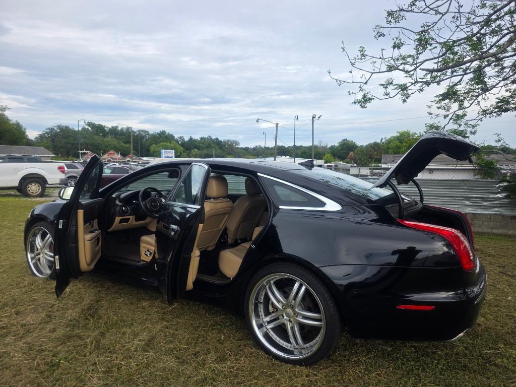 2013 Jaguar XJ - $12,500