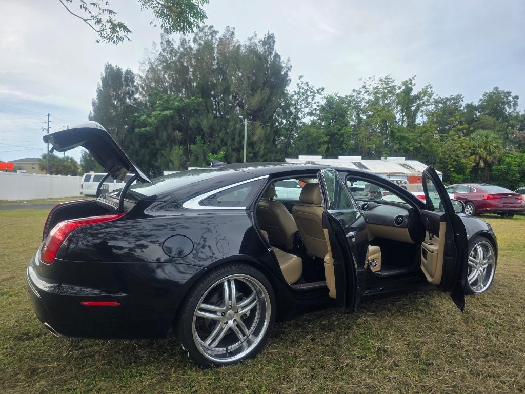 2013 Jaguar XJ - $12,500