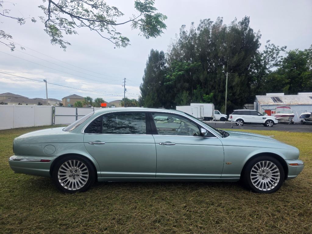 2007 Jaguar XJ - $12,500