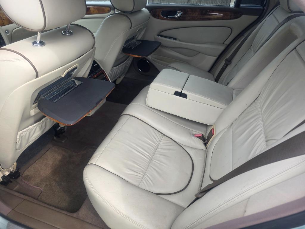 2007 Jaguar XJ - $12,500