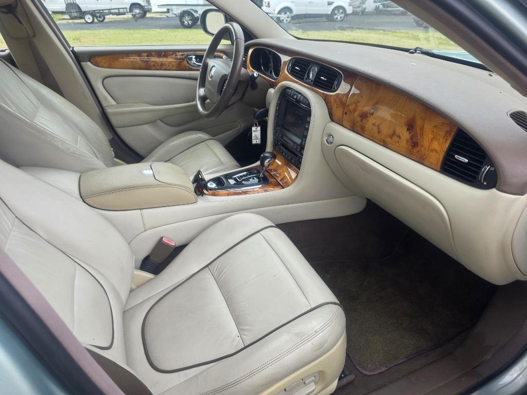 2007 Jaguar XJ - $12,500