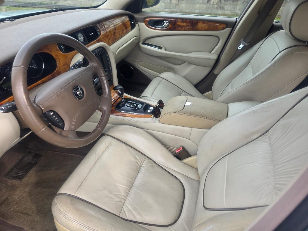 2007 Jaguar XJ - $12,500