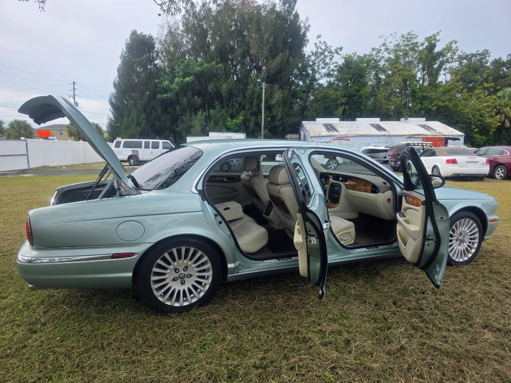 2007 Jaguar XJ - $12,500