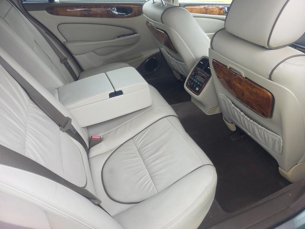 2007 Jaguar XJ - $12,500