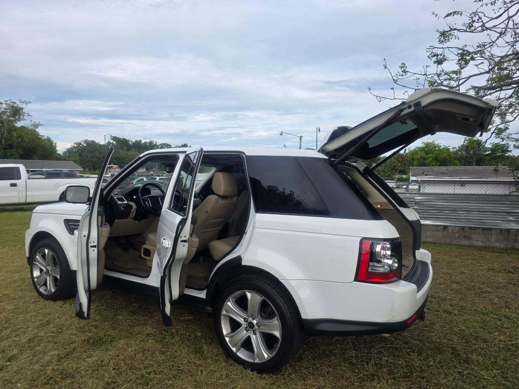 2013 Land Rover Range Rover Sport - $12,500