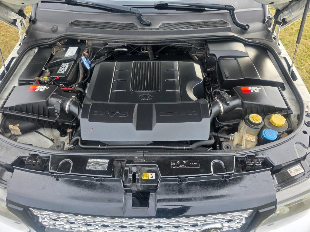 2013 Land Rover Range Rover Sport - $12,500