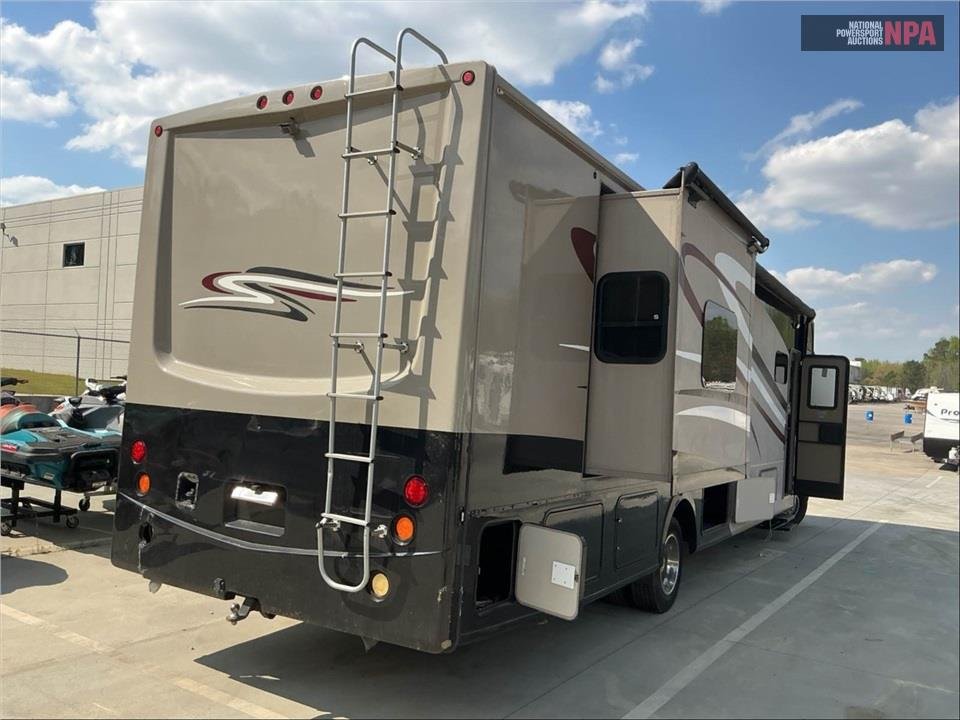 2016 Coachmen/Forrest RIV M-35 LS Mirada Serie - $25,000