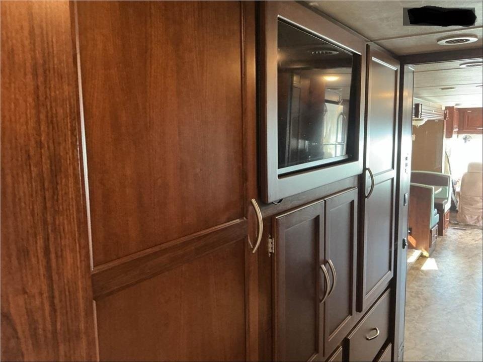 2016 Ford Motorhome Chassis - $35,000