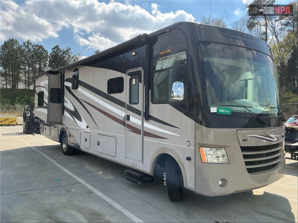 2016 Coachmen/Forrest RIV M-35 LS Mirada Serie - $25,000