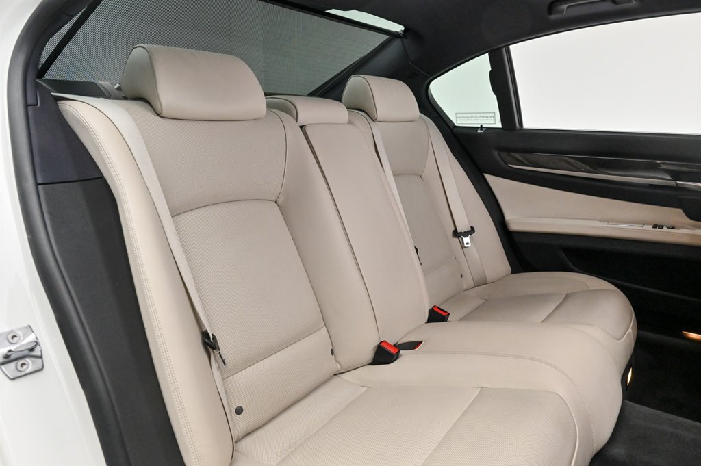 2013 BMW 7 Series - $22,500