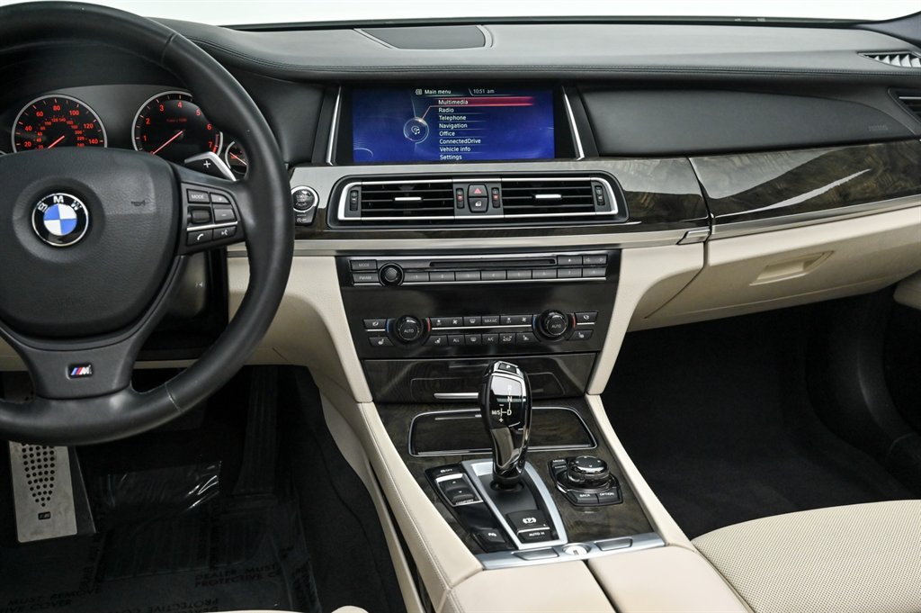 2013 BMW 7 Series - $22,500