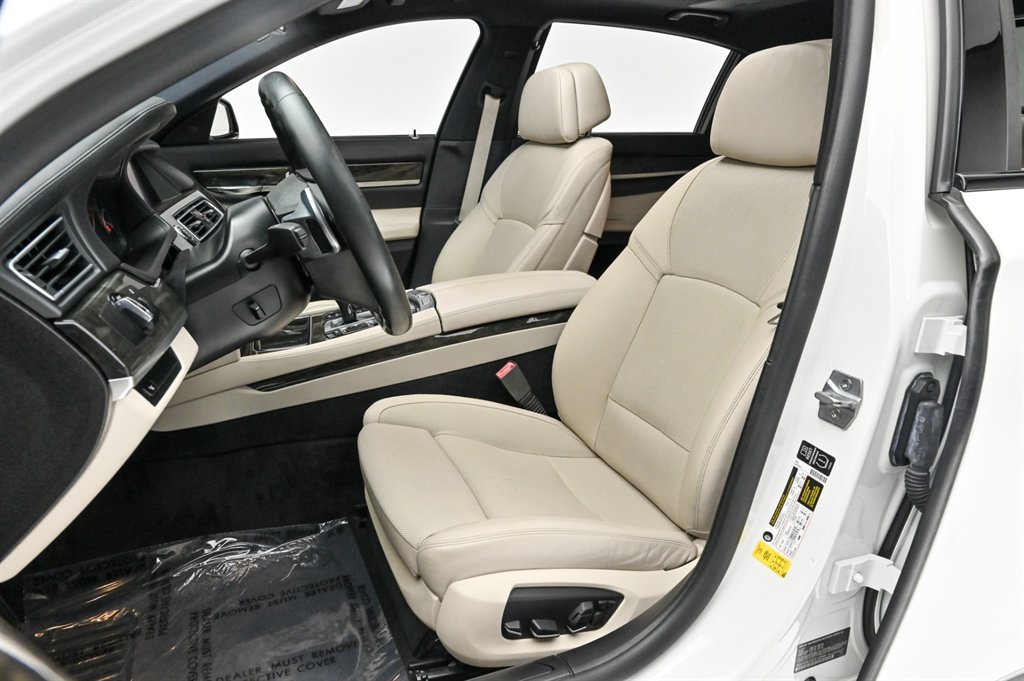2013 BMW 7 Series - $22,500