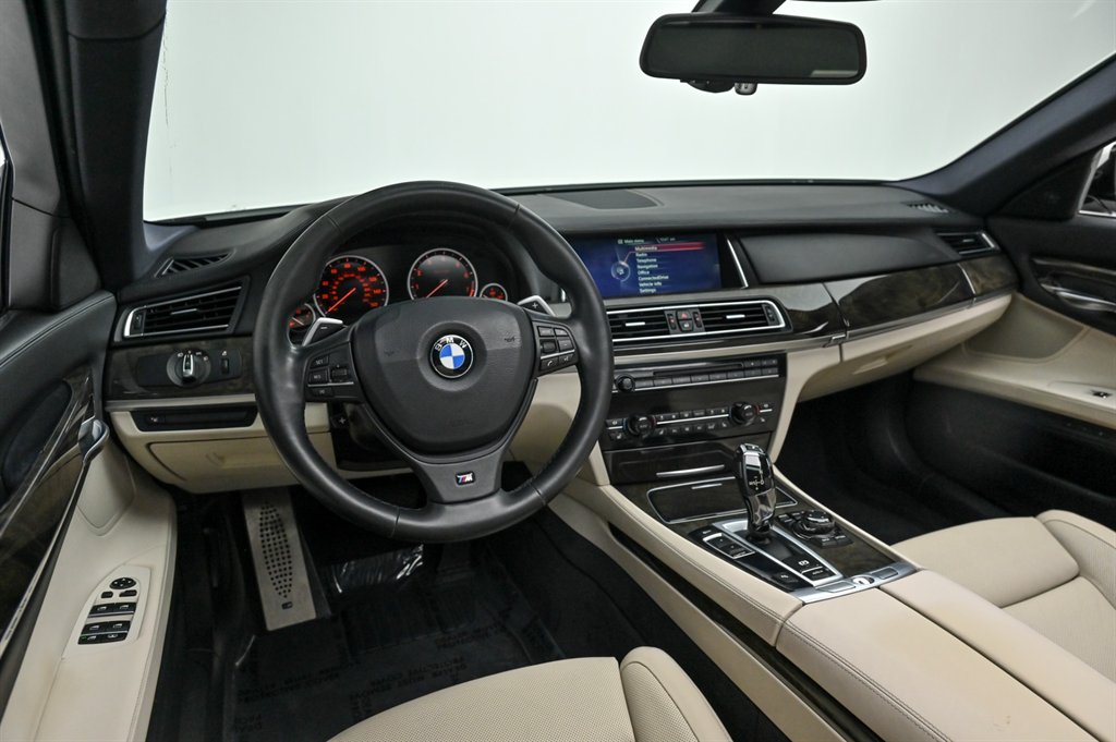 2013 BMW 7 Series - $22,500