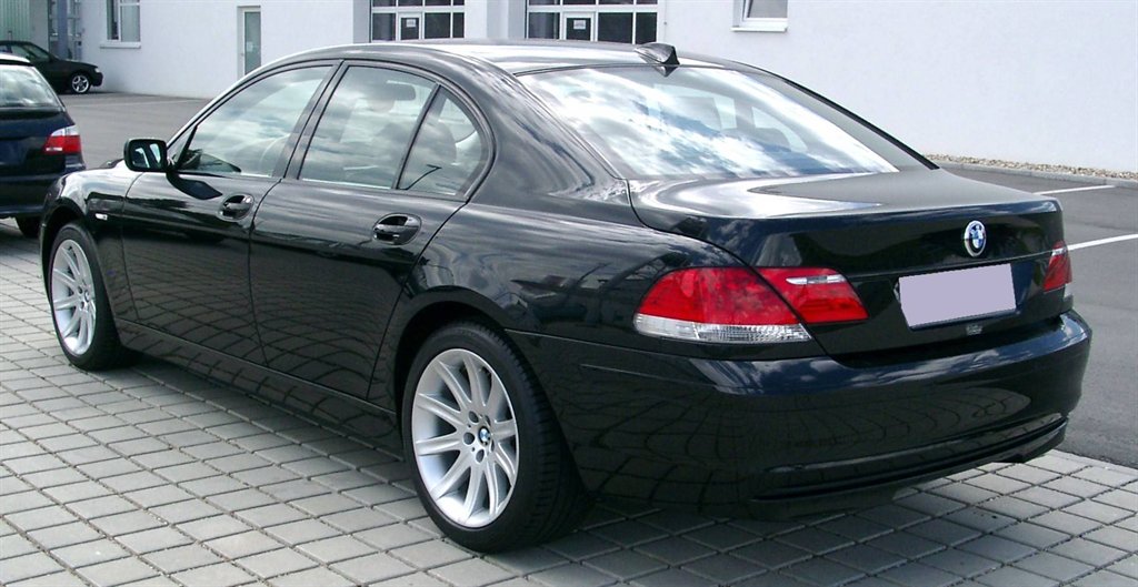 2005 BMW 7 Series - $12,500