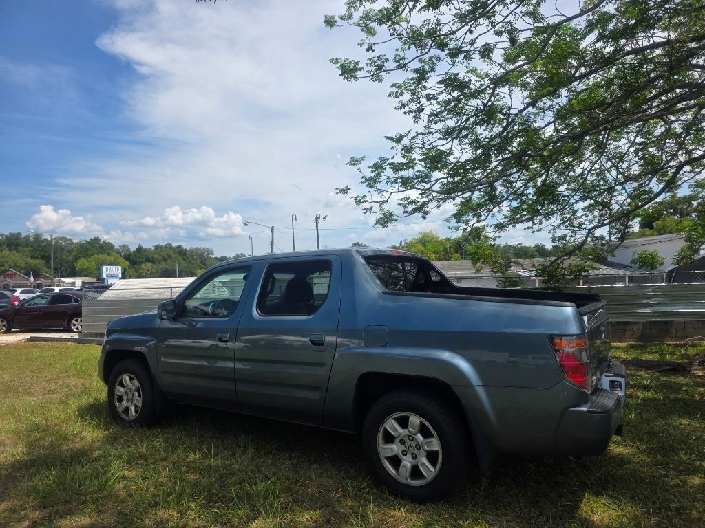 2007 Honda Ridgeline - $9,500