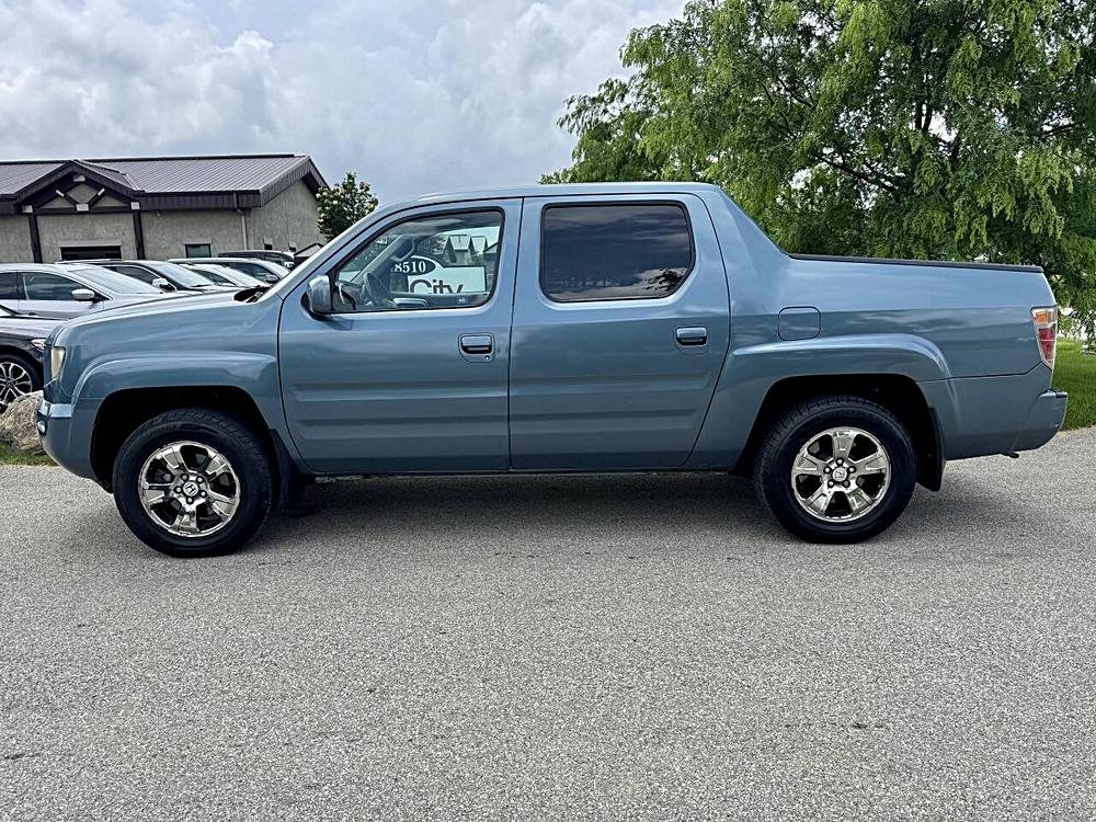 2007 Honda Ridgeline - $9,500