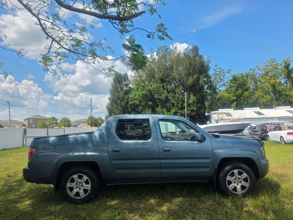 2007 Honda Ridgeline - $9,500