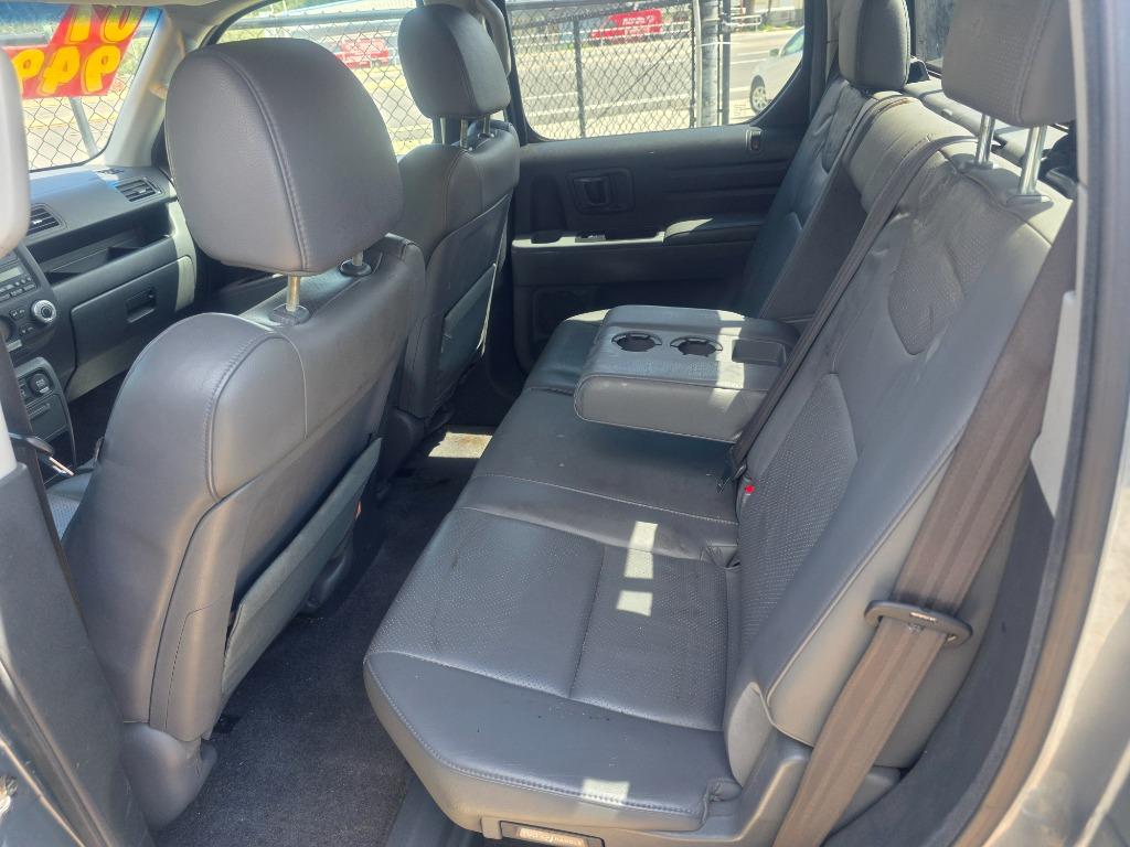 2007 Honda Ridgeline - $9,500