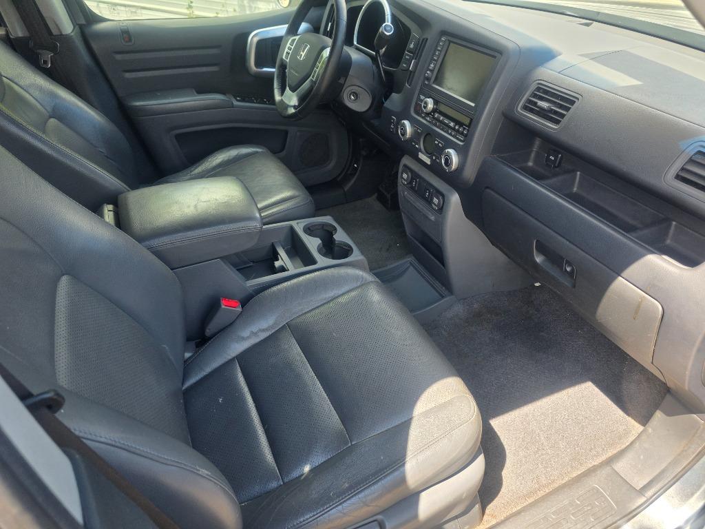 2007 Honda Ridgeline - $9,500