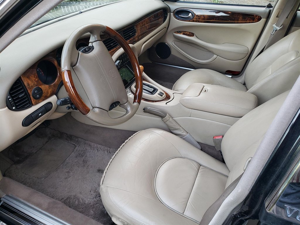 2003 Jaguar XJ - $7,500