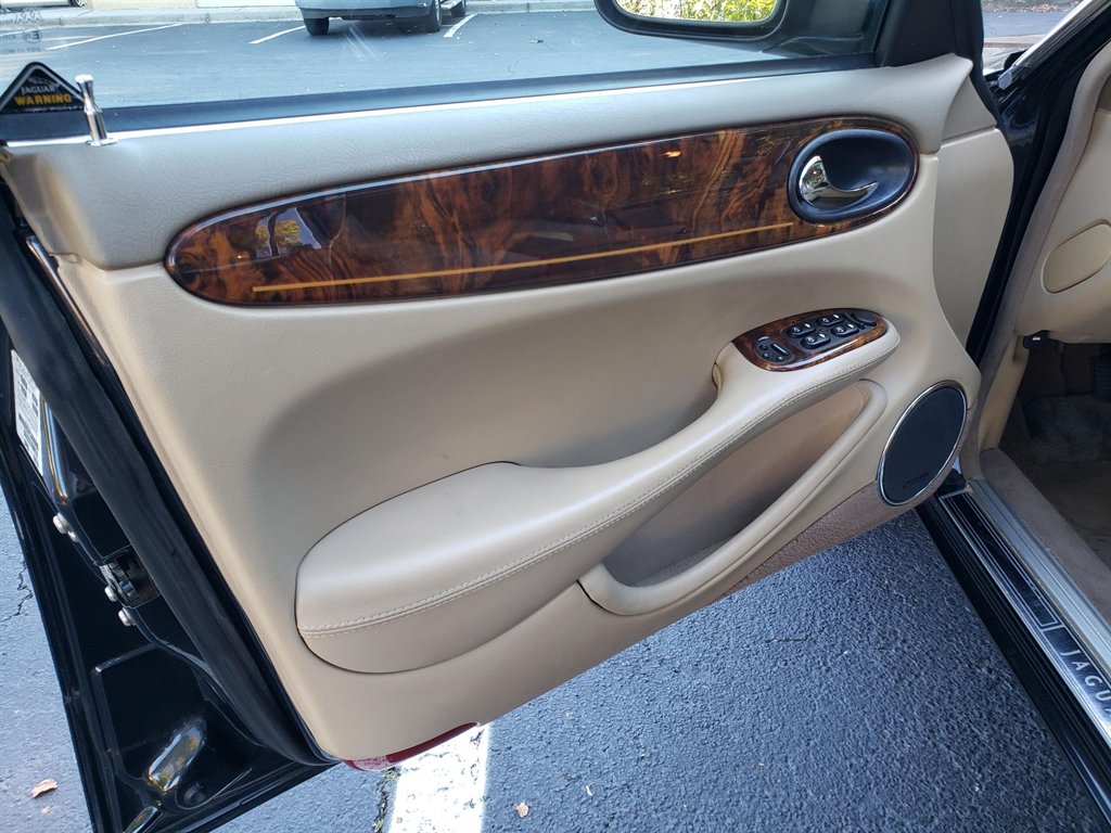 2003 Jaguar XJ - $7,500