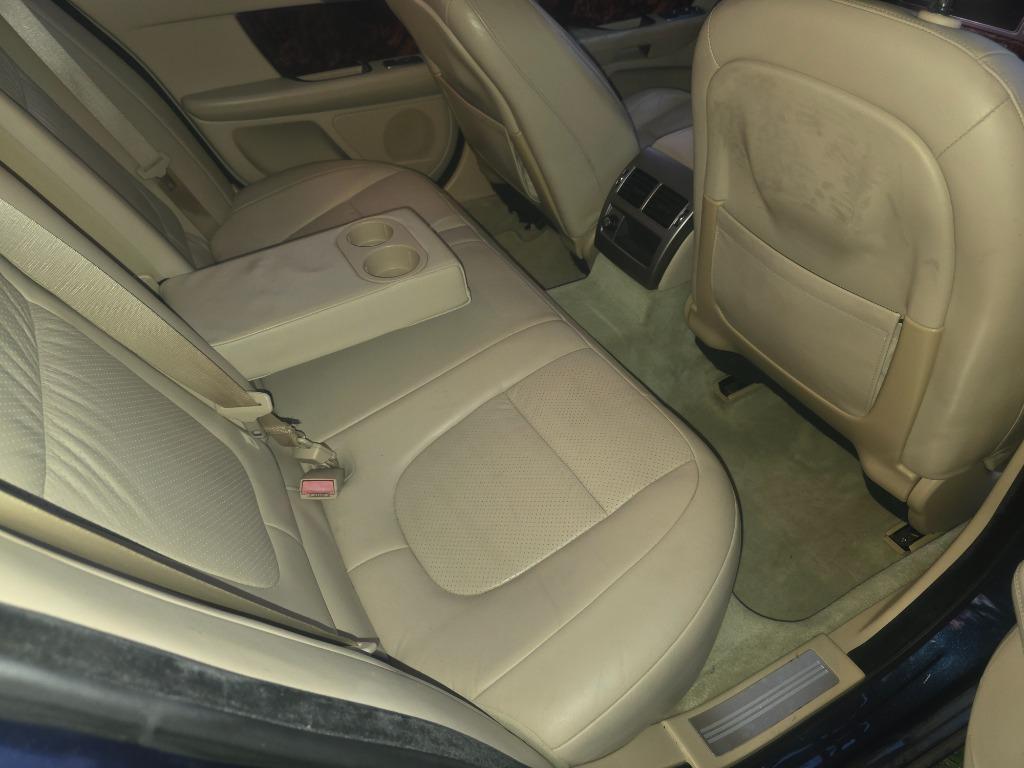2011 Jaguar XF - $9,500