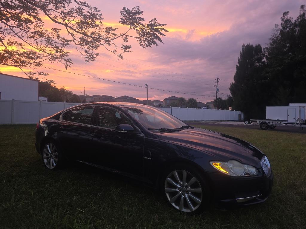 2011 Jaguar XF - $9,500