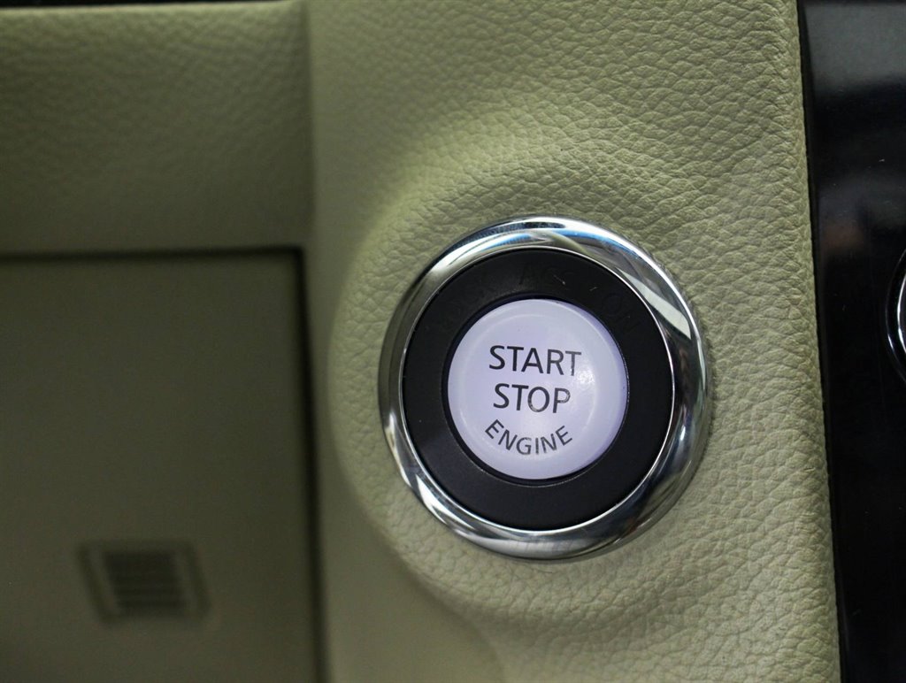2011 Infiniti FX35 photo