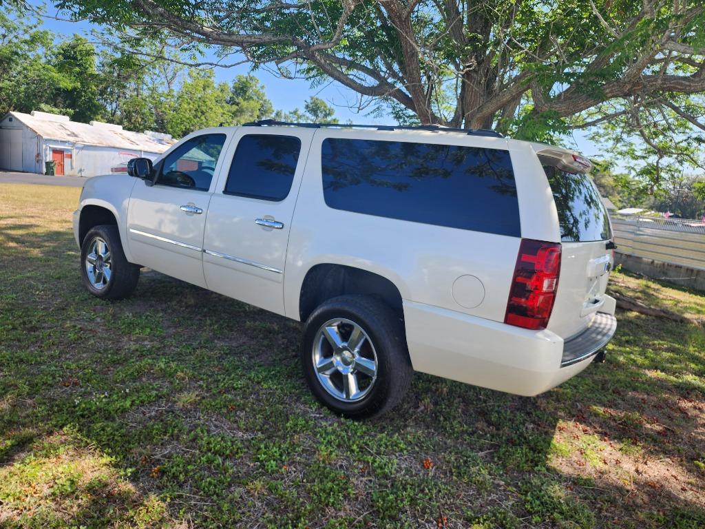 2011 Chevrolet Suburban LTZ 1500 photo