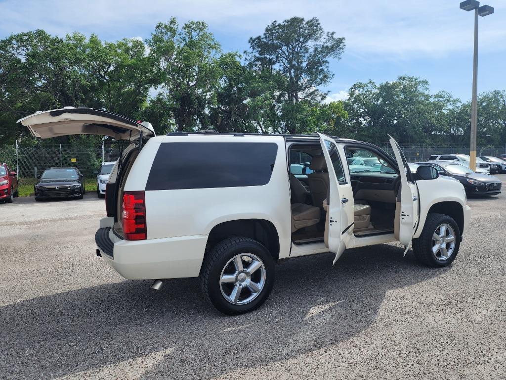 2011 Chevrolet Suburban LTZ 1500 photo