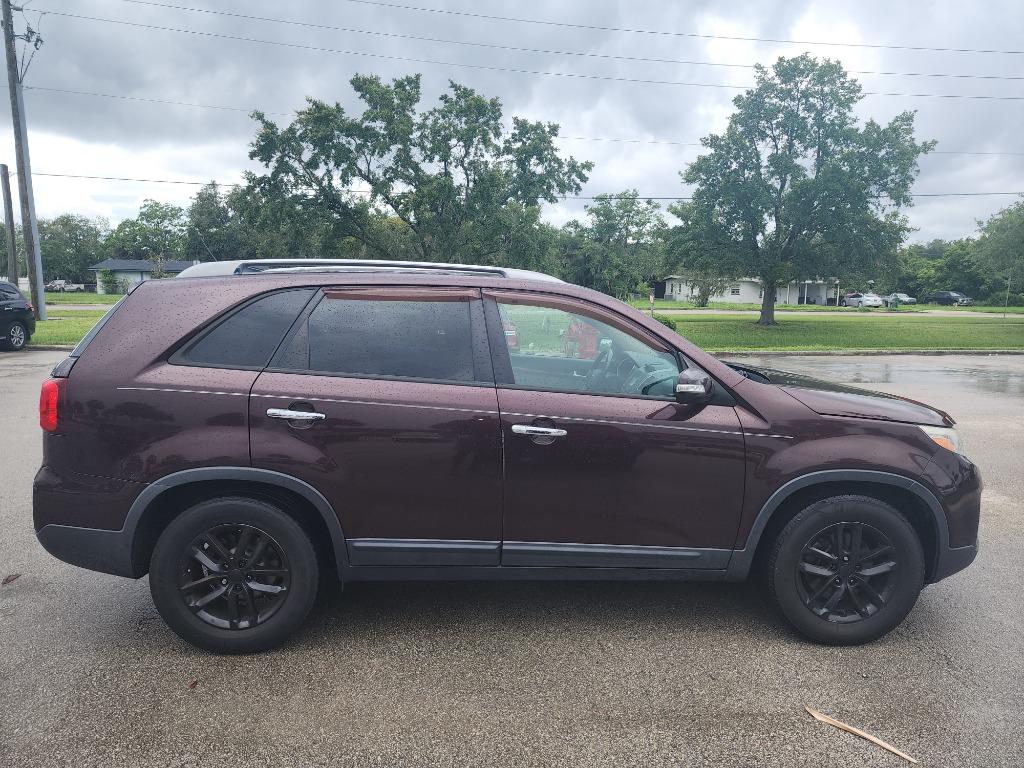 2015 Kia Sorento - $7,500