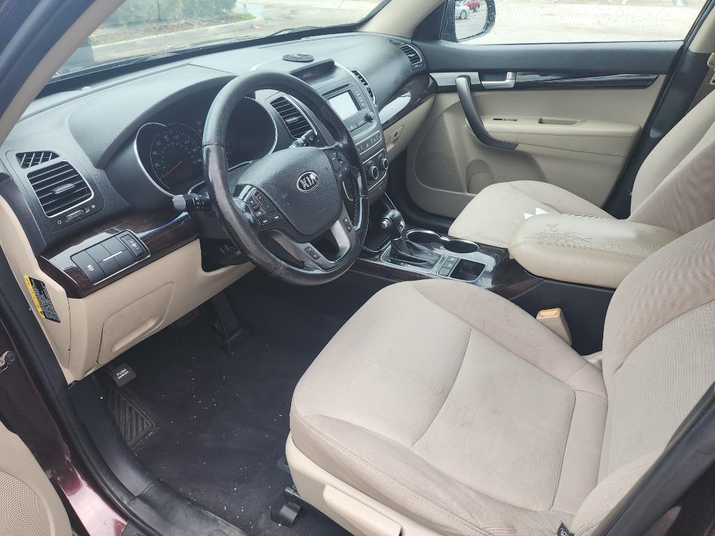 2015 Kia Sorento - $7,500
