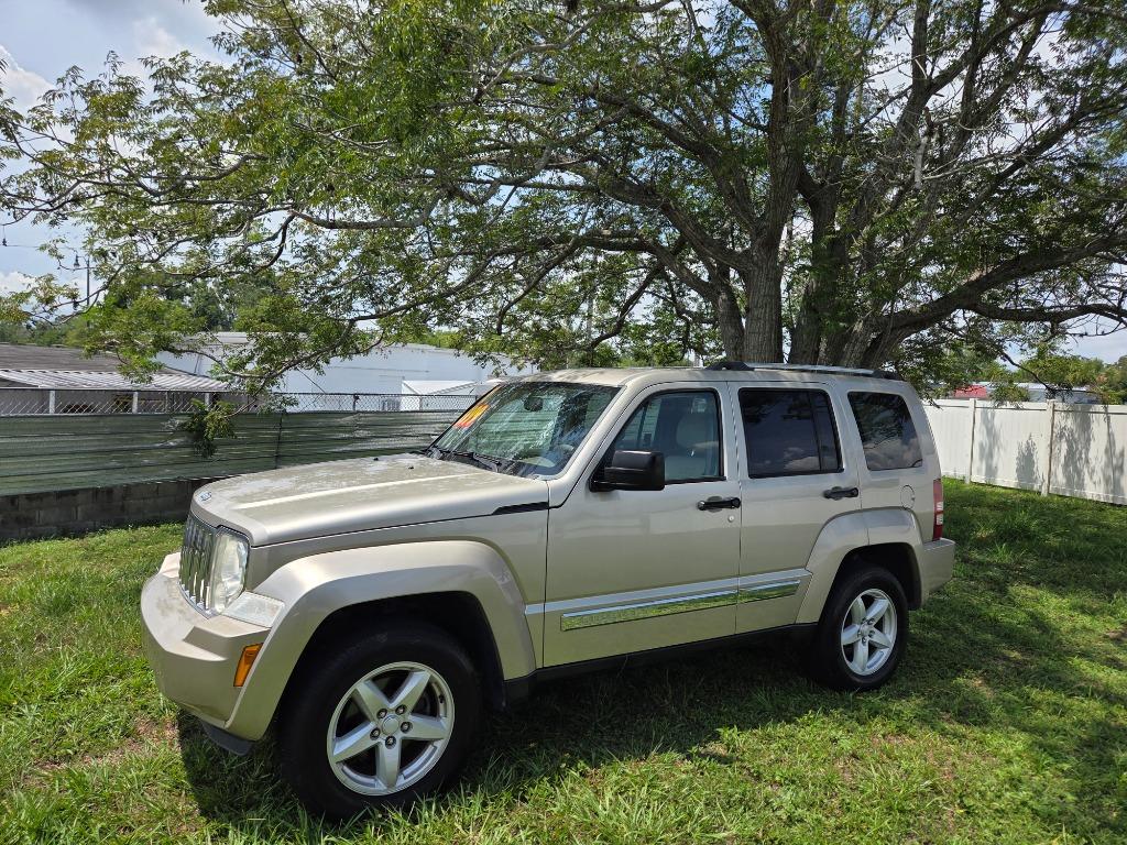 2011 Jeep Liberty - $8,500