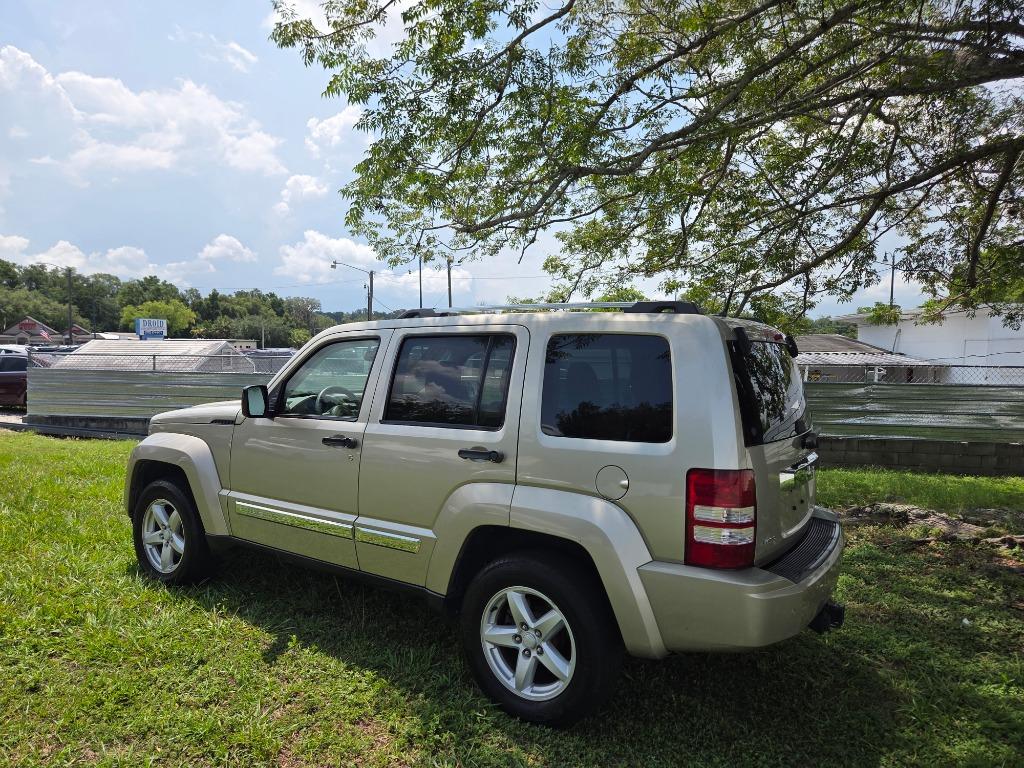 2011 Jeep Liberty - $8,500