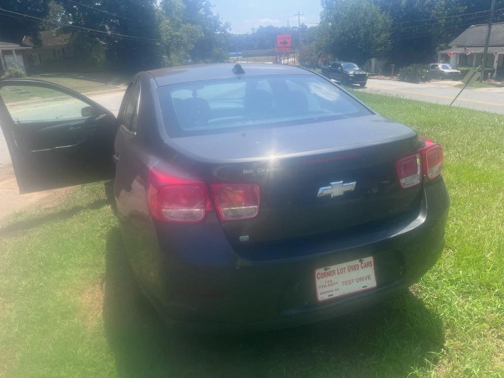 2014 Chevrolet Malibu - $3,500