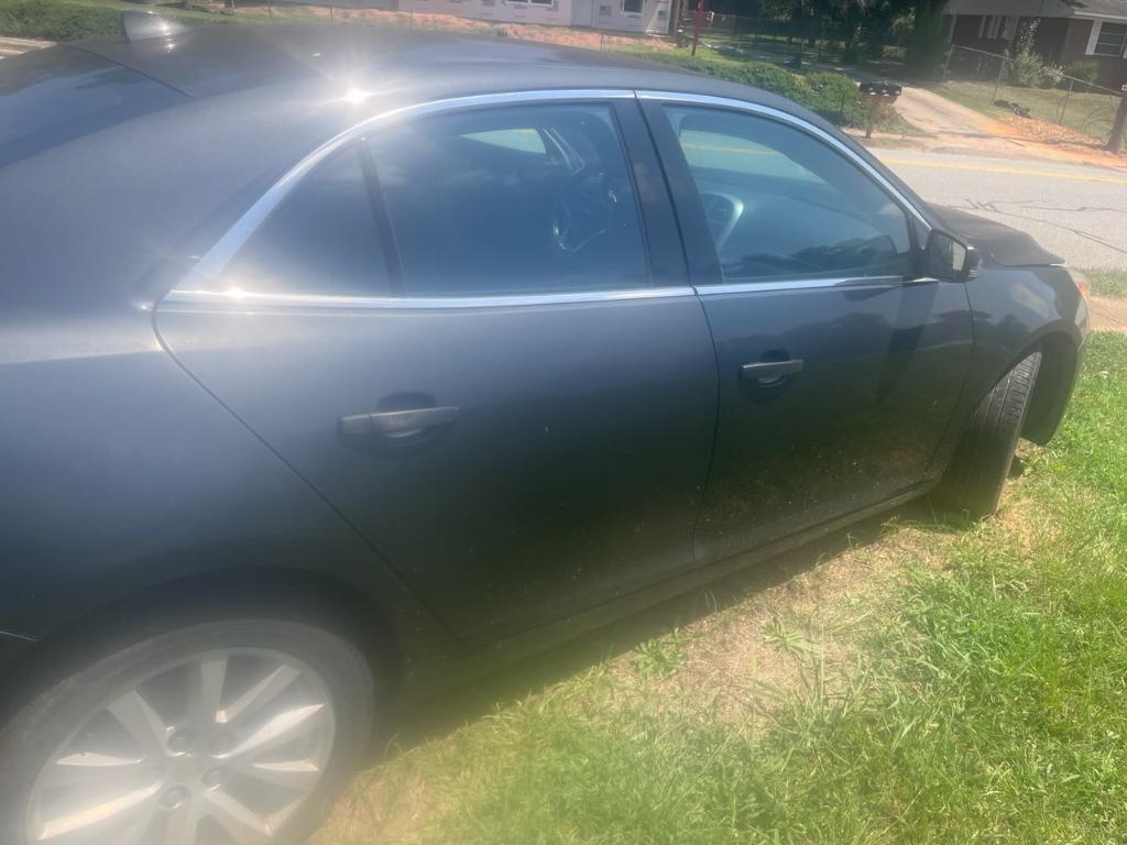 2014 Chevrolet Malibu - $3,500